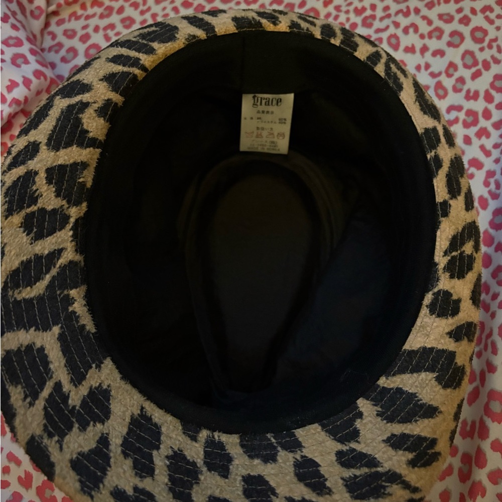 Leopard Print Hat - Picture 5 of 6